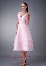 Exclusive Baby Pink A-line / Princess V-neck Bridesmaid Dress Organza Ruch Tea-length  Dama Dresses
