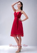 Wine Red Column / Sheath Spaghetti Straps Bridesmaid Dress Hand Made Flowers Knee-length  Dama Dresses