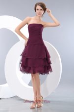 Cheap Burgundy A-line / Princess Strapless Ruch Bridesmaid Dress Mini-length Chiffon  Dama Dresses