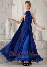 2013 Blue Column Halter Watteau Train Chiffon Ruch Prom / Evening Dress