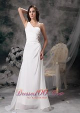 Fashion White A-line One Shoulder Wedding Dress Chiffon and Taffeta Beading and Ruch Brush Train