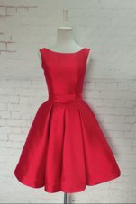Delicate Sleeveless Satin Knee Length Backless Cocktail Dresses in Red for with Bowknot