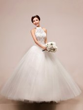 Sweet Halter Top White Ball Gowns Beading and Appliques Wedding Dress Lace Up Tulle Sleeveless High Low