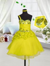 Most Popular Sleeveless Organza Mini Length Lace Up Toddler Flower Girl Dress in Yellow for with Beading and Appliques and Hand Made Flower