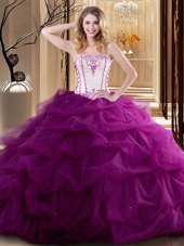 Strapless Sleeveless Tulle Quinceanera Gowns Embroidery and Ruffled Layers Lace Up