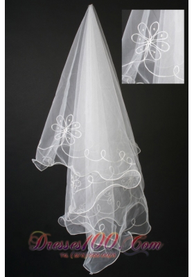 Elegent Organza Appliques Bridal Veils