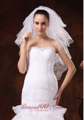 Four-tier Elbow Wedding Veil With Pencil Edge