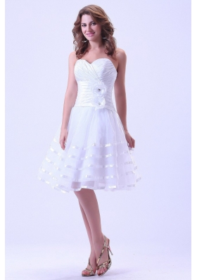 Sweetheart Short Prom Dress With Ruched and Hand Made Flower Knee-length