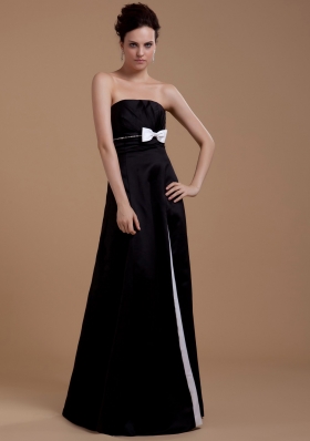 Bowknot A-Line Strapless Taffeta Floor-length Prom Dress