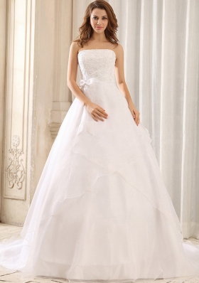Romantic Princess Sash and Appliques 2013 Wedding Gowns With Ruffled Layers Organza For Wedding Party