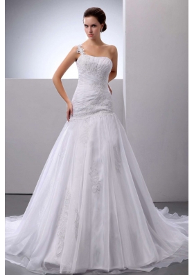 Brand New Wedding Dress With One Shoulder Appliques Court Train Organza