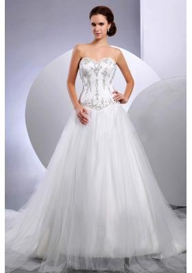 2013 Embroidery Wedding Dress With Sweetheart Cathedral Train For Custom Made