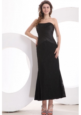 Black Column Strapless Ankle-length Lace Prom Dress with Ruching