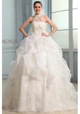 Halter Top Neck Organza Ball Gown Wedding Dress with Appliques