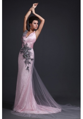 Pink Column V-neck Lace Brush Train Prom Dress with Appliques