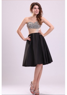 Discount A-line Sweetheart Knee-length Beading Taffeta Prom Dress