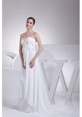 Empire Sweetheart Appliques Wedding Dress with Court Train