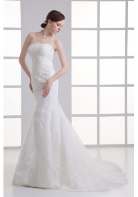 Mermaid Strapless Lace Court Train Organza Wedding Dress