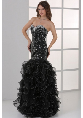 Sweetheart Black Mermaid Sequins Ruffles Prom Dress with Beading