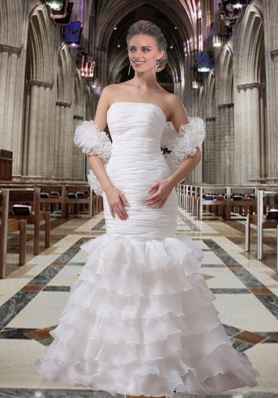 Sexy White Mermaid Brush Train Wedding Dresses with Ruffles Layers