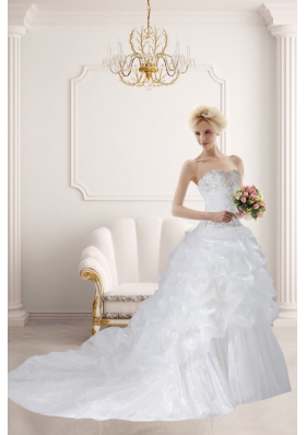 Ball Gown Sweetheart Ruffles 2014 Wonderful Wedding Dress with Court Train