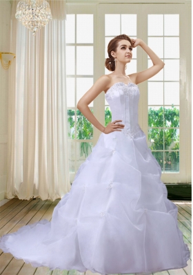 Exquisite A Line Appliques Wedding Dresses with Sweetheart