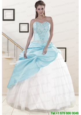 2015 Pretty Blue and White Quinceanera Dresses with Beading and Pick Ups