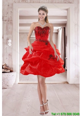 Elegant Sweetheart Red 2015 Short Prom Dresses with Embroidery and Ruffles