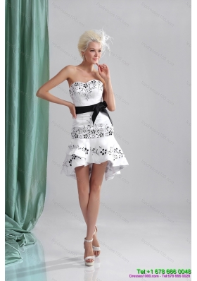 Popular Sweetheart Short Beach Wedding Dresses with Emboidery and Bownot