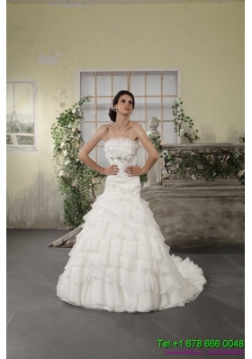 2015 Strapless White Bridal Gowns with Ruffled Layers and Court Train