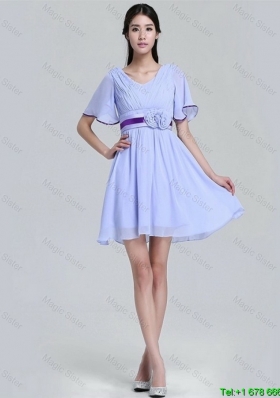 Popular V Neck Short Sleeves Short Prom Dresses with Hand Made Flowers