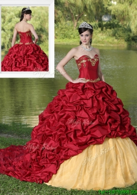 2016 Puffy Appliques and Pick Ups Brush Train Quinceanera Dresses
