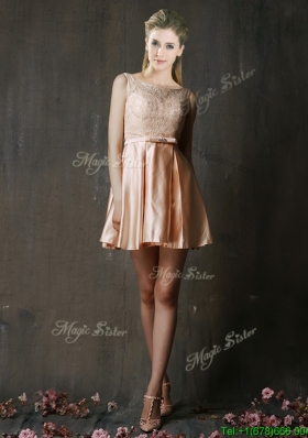 Cheap Best Selling Laced and Belted Short Dama Dresses  in Peach