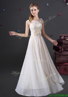 Popular See Through Scoop Dama Dress with Appliques and Bowknot