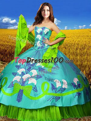 Beauteous Sweetheart Sleeveless Taffeta Quinceanera Dresses Embroidery Lace Up