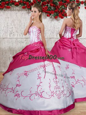 White Ball Gowns Embroidery and Pick Ups Quinceanera Dress Lace Up Taffeta Sleeveless Floor Length