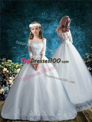 Half Sleeves Lace Clasp Handle Flower Girl Dress with White Brush Train