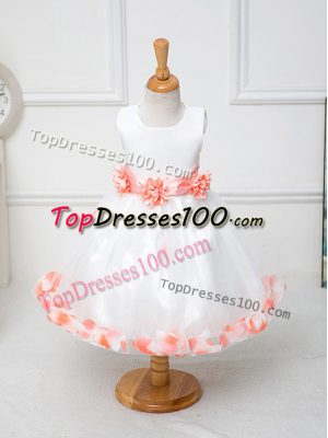 White Tulle Zipper Party Dress for Toddlers Sleeveless Knee Length Appliques and Hand Made Flower