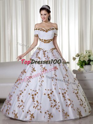 Comfortable Organza Off The Shoulder Short Sleeves Lace Up Embroidery Sweet 16 Quinceanera Dress in White