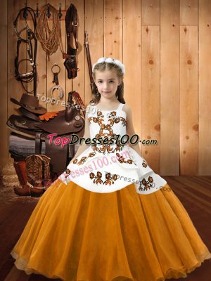 Straps Sleeveless Organza Pageant Gowns For Girls Embroidery Lace Up