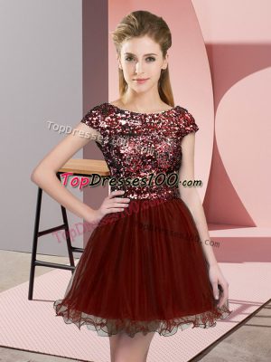 Dazzling Wine Red A-line Sequins Quinceanera Court of Honor Dress Zipper Tulle Cap Sleeves Mini Length