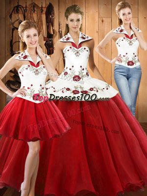 Free and Easy Sleeveless Lace Up Floor Length Embroidery Quinceanera Gowns