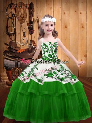 Sleeveless Embroidery Lace Up Pageant Dress for Womens