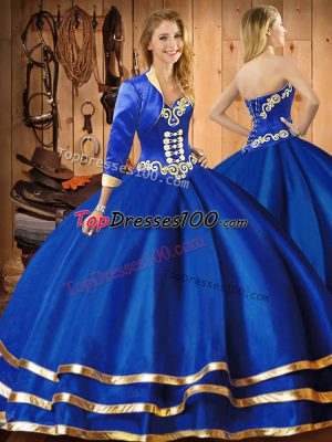 Elegant Sleeveless Embroidery Lace Up Quince Ball Gowns
