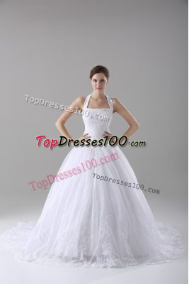 Fashion Organza Sleeveless Wedding Gown Brush Train and Lace