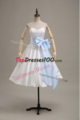 Popular Long Sleeves Satin Knee Length Lace Up Homecoming Dress in White with Bowknot