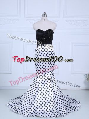 White And Black Sweetheart Zipper Lace Evening Dress Brush Train Sleeveless