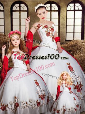 Lovely Sleeveless Lace Up Floor Length Beading and Embroidery Ball Gown Prom Dress