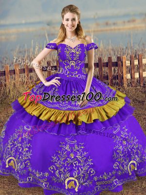 Sleeveless Embroidery Lace Up 15 Quinceanera Dress