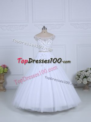 White Sleeveless Beading Lace Up Wedding Dresses